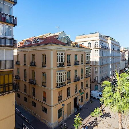 Citycenter Pirates Room, Young People Only Malaga Bagian luar foto